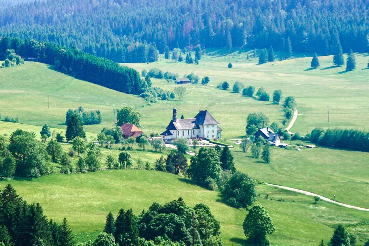 Hubertus Lodge Ibach Bagian luar foto