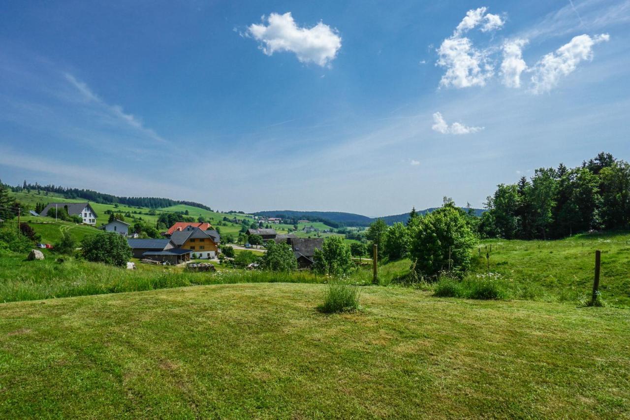 Hubertus Lodge Ibach Bagian luar foto