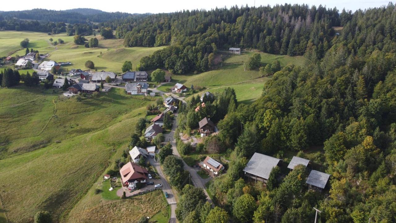 Hubertus Lodge Ibach Bagian luar foto