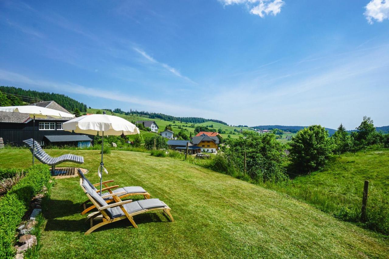 Hubertus Lodge Ibach Bagian luar foto